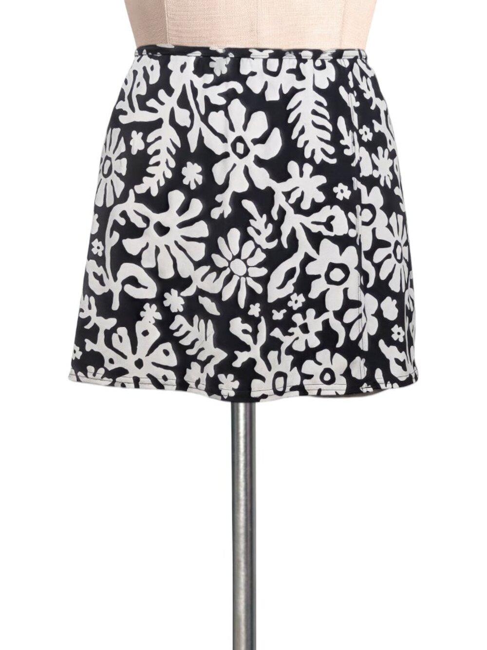 LAND'S END Black White Floral Swim Skirt Cover 12